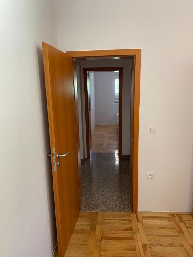 Apartments Stipic Vodice Esterno foto